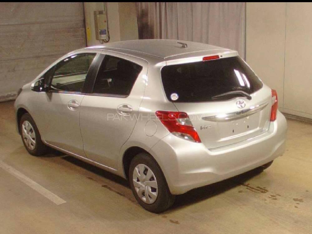 Toyota Vitz 2014 for Sale in Karachi Toyota Vitz 2014 for Sale in Karachi Image-2