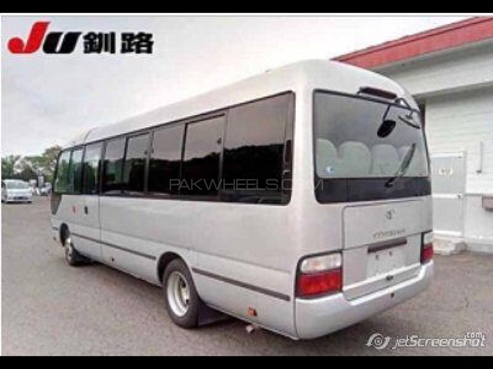 Toyota Coaster 2014 for Sale in Karachi Toyota Coaster 2014 for Sale in Karachi Image-2