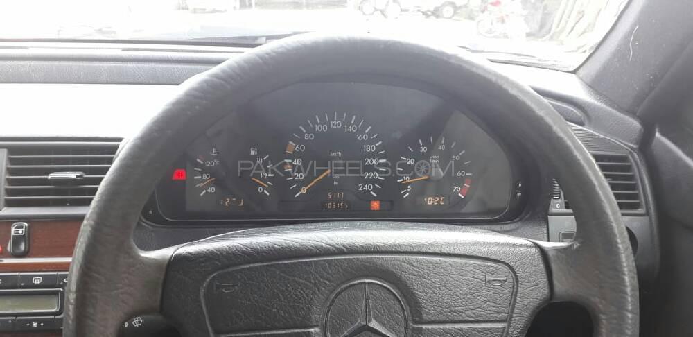 Mercedes Benz C Class 1996 for Sale in Peshawar Image-1