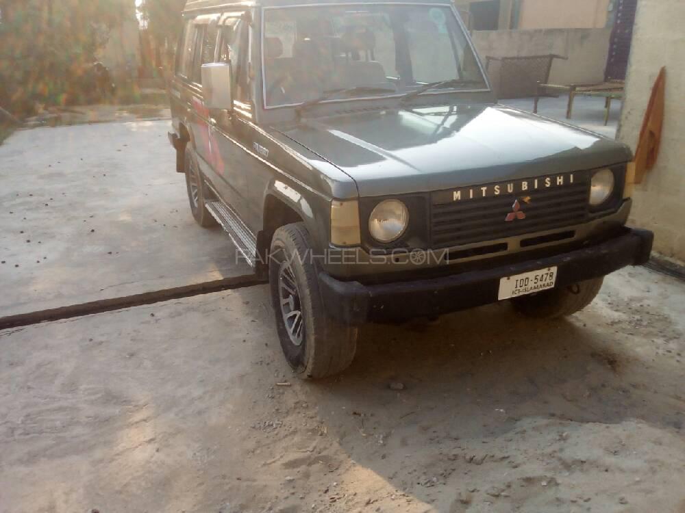 Mitsubishi Pajero 1984 for Sale in Attock Mitsubishi Pajero 1984 for Sale in Attock Image-2