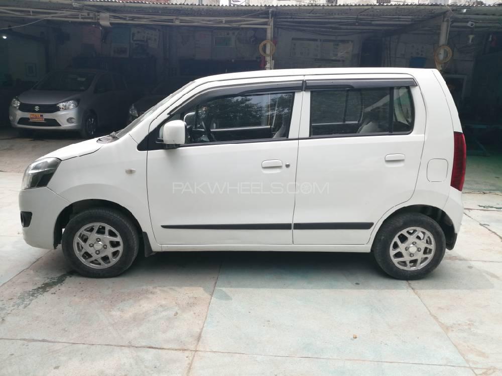 Suzuki Wagon R 2017 for Sale in Lahore Suzuki Wagon R 2017 for Sale in Lahore Image-3