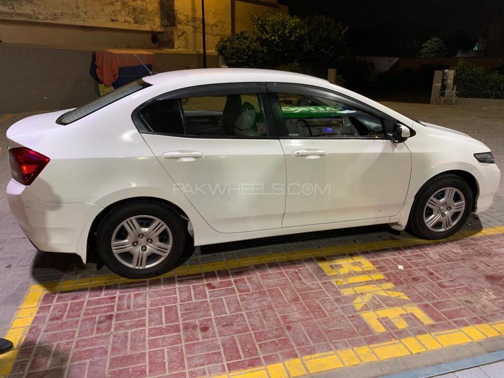 Honda City 2016 for Sale in Faisalabad Image-1