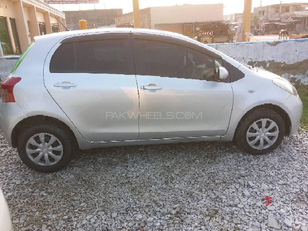 Toyota Vitz 2006 for Sale in Nowshera Toyota Vitz 2006 for Sale in Nowshera Image-6