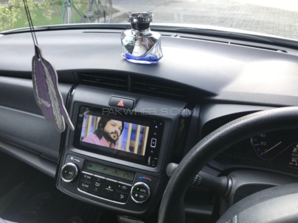 Toyota Corolla Axio 2015 for Sale in Gujrat Toyota Corolla Axio 2015 for Sale in Gujrat Image-11