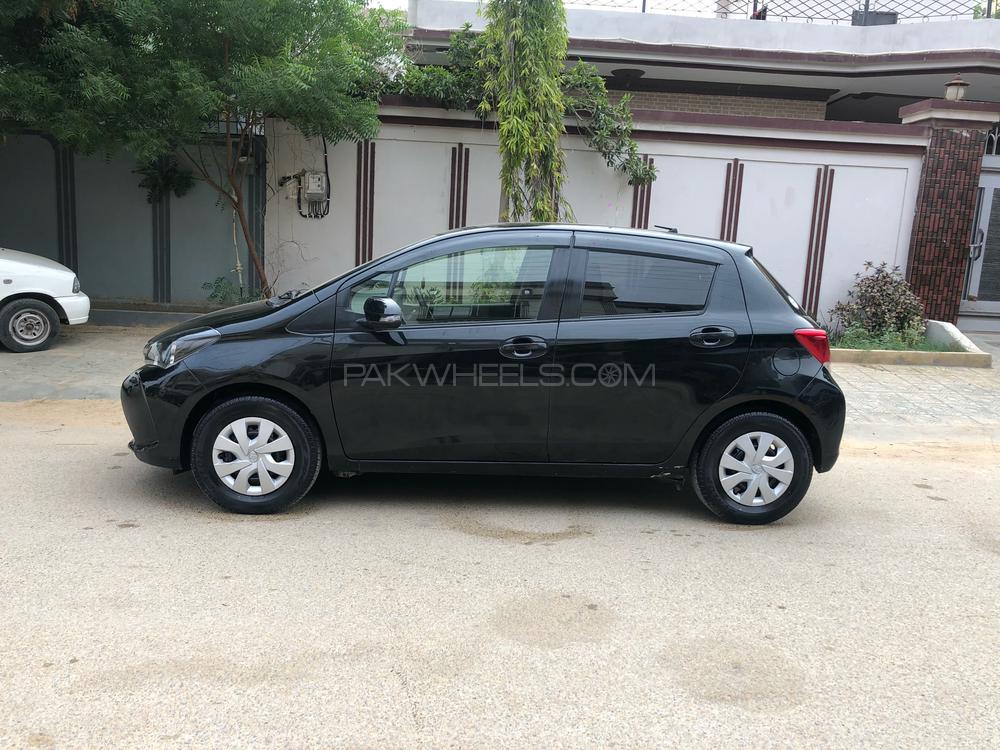 Toyota Vitz 2015 for Sale in Karachi Toyota Vitz 2015 for Sale in Karachi Image-8
