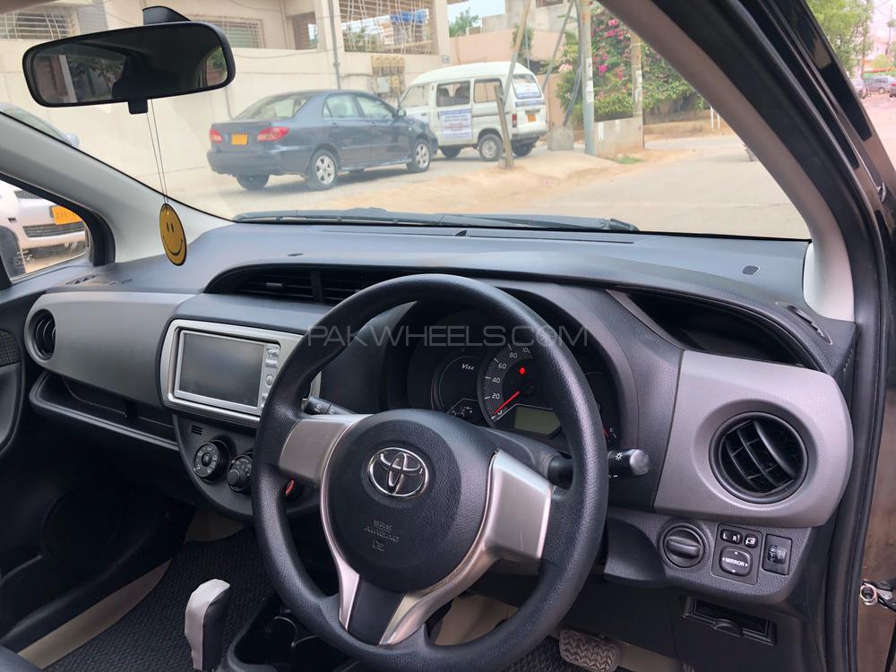 Toyota Vitz 2015 for Sale in Karachi Toyota Vitz 2015 for Sale in Karachi Image-11