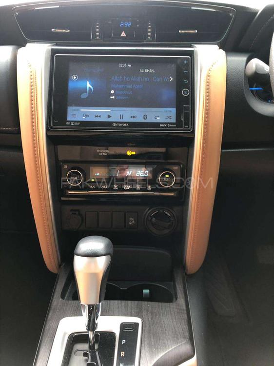 Toyota Fortuner 2019 for Sale in Karachi Toyota Fortuner 2019 for Sale in Karachi Image-6