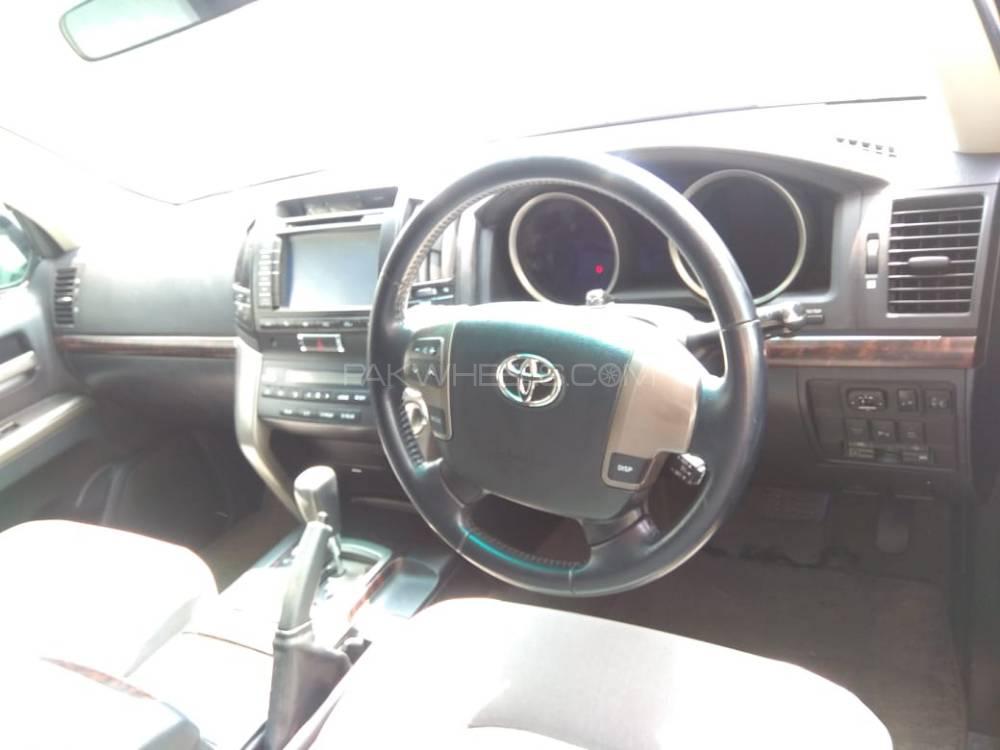 ٹویوٹا لینڈ کروزر 2009 for Sale in لاہور ٹویوٹا لینڈ کروزر 2009 for Sale in لاہور Image-4