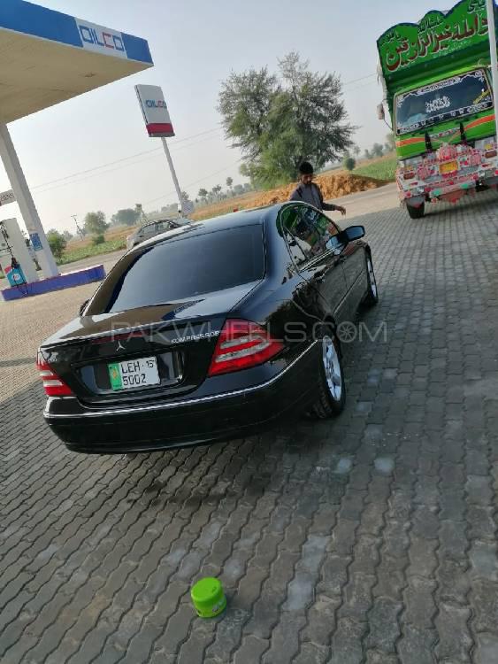 Mercedes Benz C Class Coupe 2006 for Sale in Sahiwal Image-1