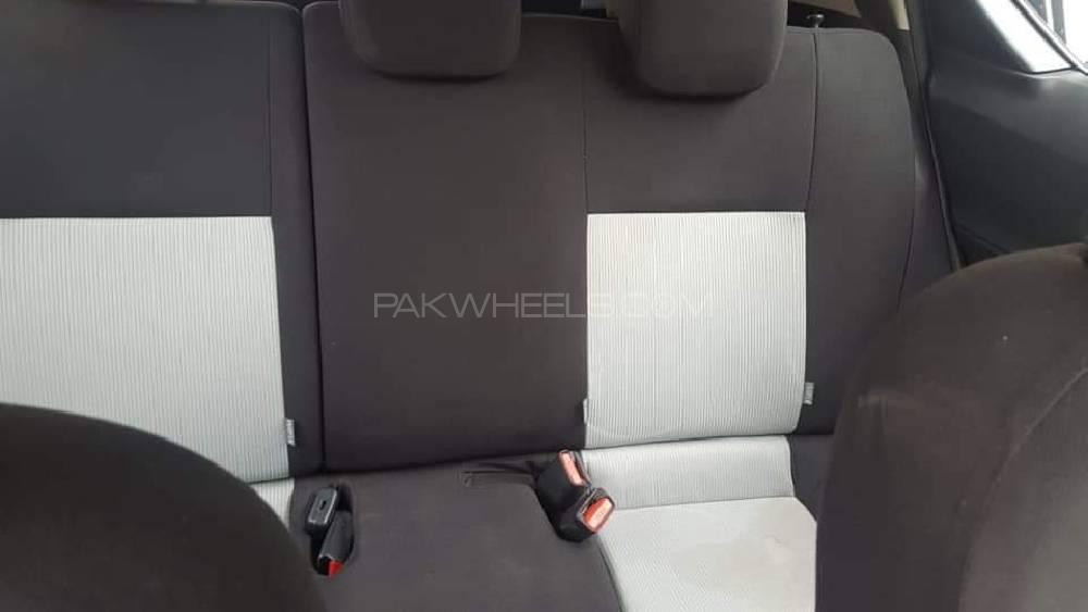 Toyota Aqua 2014 for Sale in Karachi Toyota Aqua 2014 for Sale in Karachi Image-14