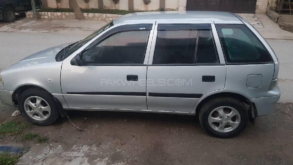 Suzuki Cultus 2004 for Sale in Peshawar Suzuki Cultus 2004 for Sale in Peshawar Image-2