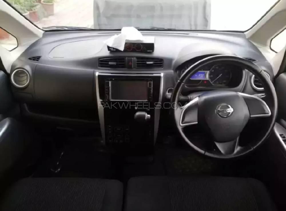 Nissan Dayz Highway Star 2014 for Sale in Sargodha Nissan Dayz Highway Star 2014 for Sale in Sargodha Image-6