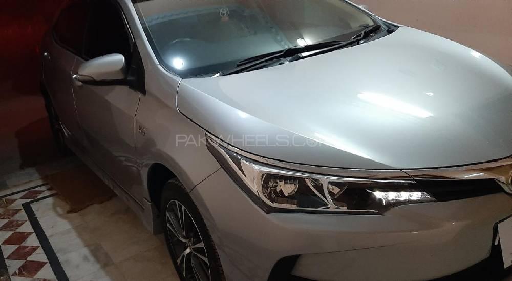 Toyota Corolla 2018 for Sale in Peshawar Toyota Corolla 2018 for Sale in Peshawar Image-3