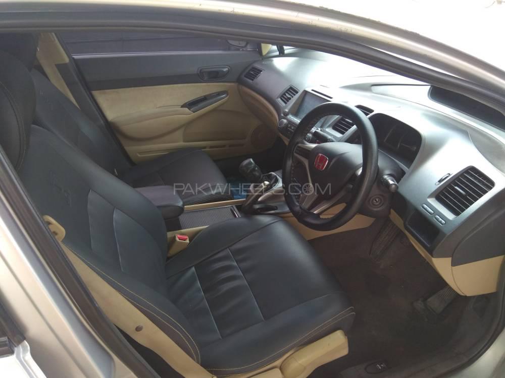 Honda Civic 2010 for Sale in Bahawalpur Honda Civic 2010 for Sale in Bahawalpur Image-5