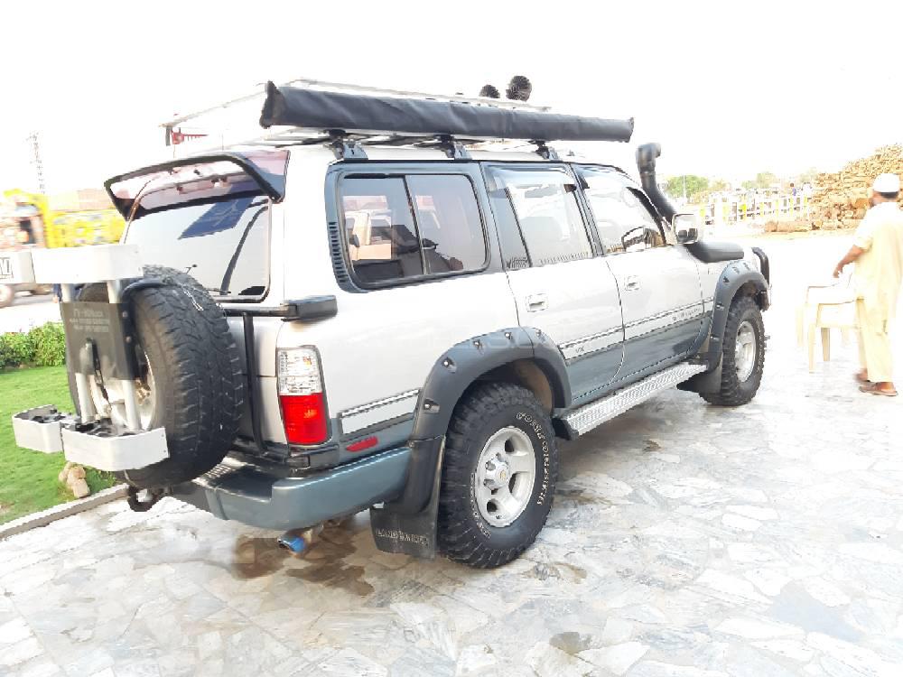 Toyota Land Cruiser 1995 for Sale in Peshawar Toyota Land Cruiser 1995 for Sale in Peshawar Image-16