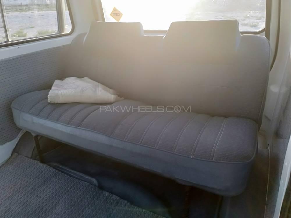 Suzuki Bolan 2011 for Sale in Quetta Suzuki Bolan 2011 for Sale in Quetta Image-11