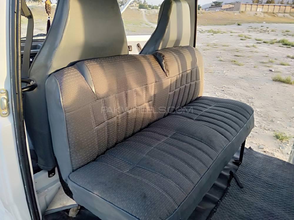 Suzuki Bolan 2011 for Sale in Quetta Suzuki Bolan 2011 for Sale in Quetta Image-9
