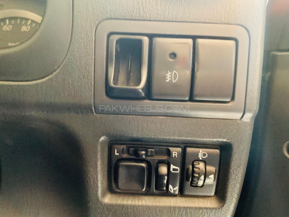 Suzuki Jimny 2012 for Sale in Lahore Suzuki Jimny 2012 for Sale in Lahore Image-6