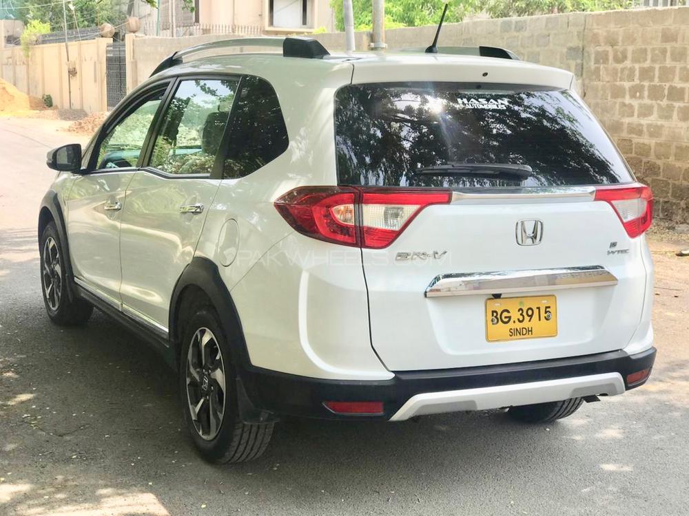 Honda BR-V 2017 for Sale in Karachi Honda BR-V 2017 for Sale in Karachi Image-2