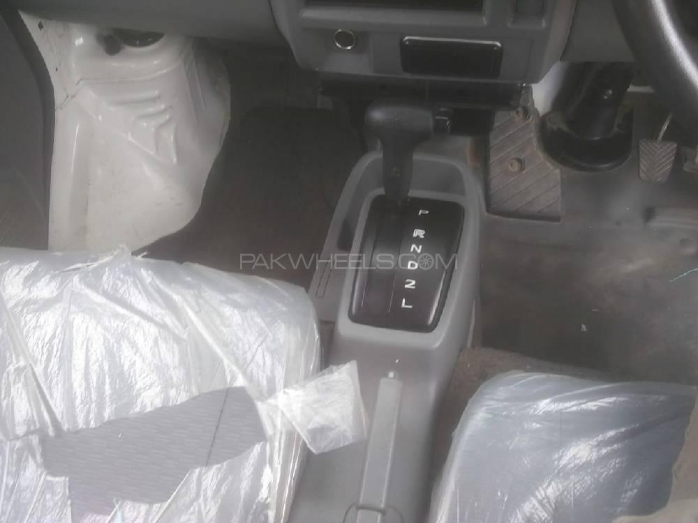 Nissan Clipper 2013 for Sale in Karachi Nissan Clipper 2013 for Sale in Karachi Image-11