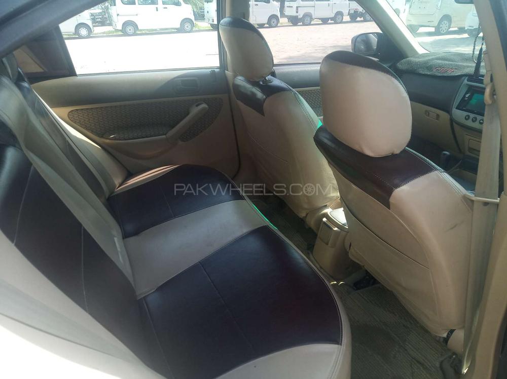 Honda Civic 2005 for Sale in Gujranwala Honda Civic 2005 for Sale in Gujranwala Image-9