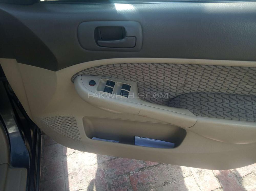 Honda Civic 2005 for Sale in Gujranwala Honda Civic 2005 for Sale in Gujranwala Image-10