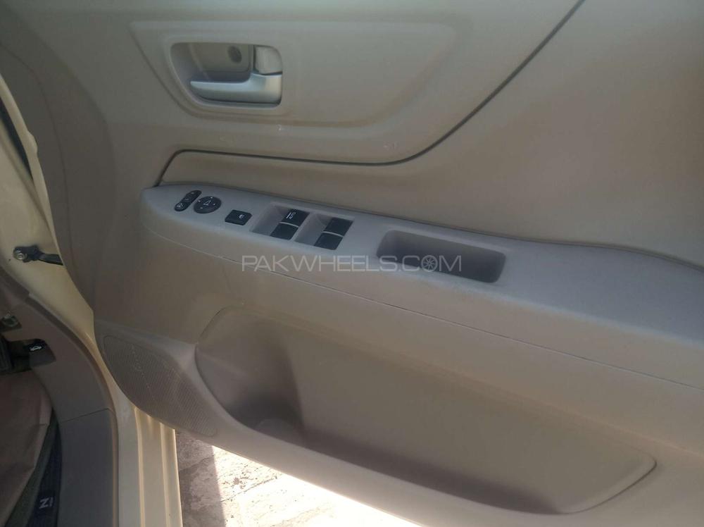 Honda N Wgn 2015 for Sale in Gujranwala Honda N Wgn 2015 for Sale in Gujranwala Image-10