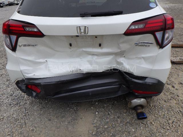Honda Vezel 2014 for Sale in Peshawar Honda Vezel 2014 for Sale in Peshawar Image-10