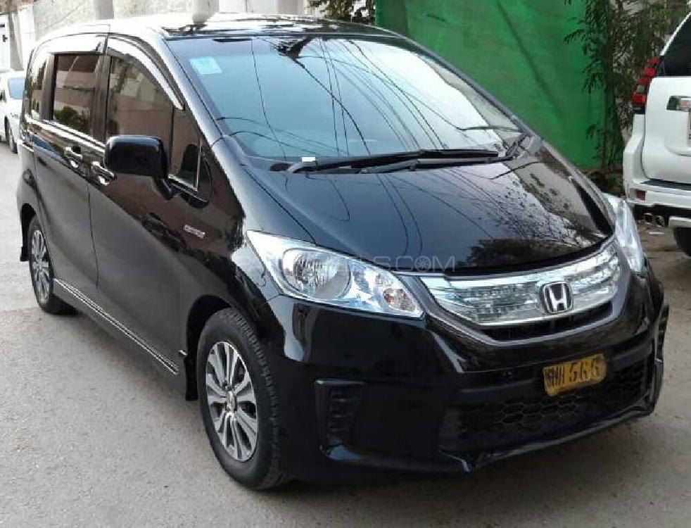 Honda Freed 2012 for Sale in Karachi Image-1