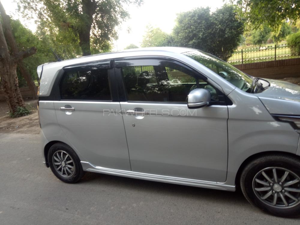 Honda N Wgn 2017 for Sale in Okara Honda N Wgn 2017 for Sale in Okara Image-11