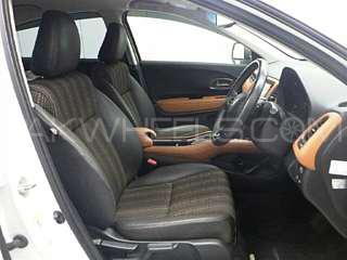 Honda Vezel 2015 for Sale in Karachi Honda Vezel 2015 for Sale in Karachi Image-5