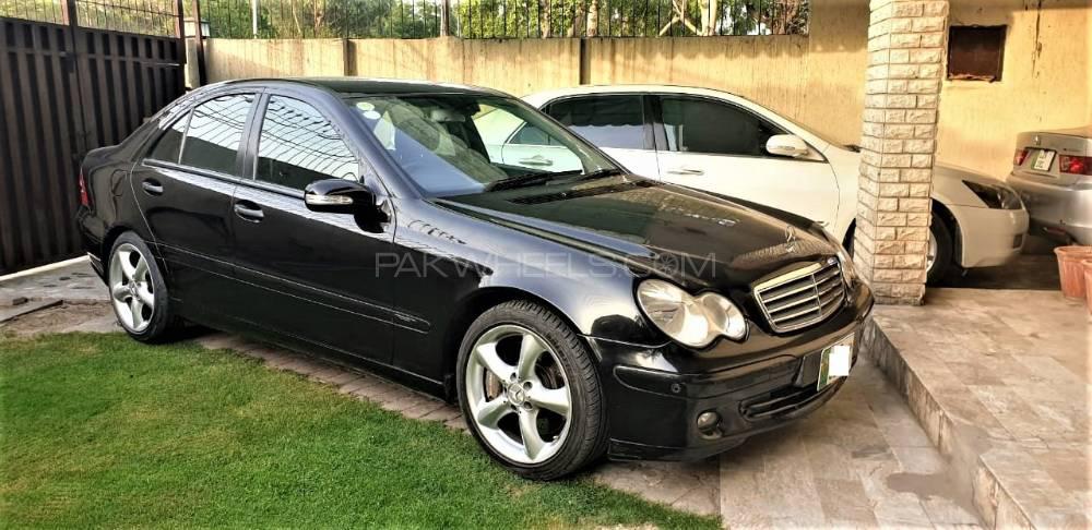 Mercedes Benz C Class 2006 for Sale in Lahore Mercedes Benz C Class 2006 for Sale in Lahore Image-2