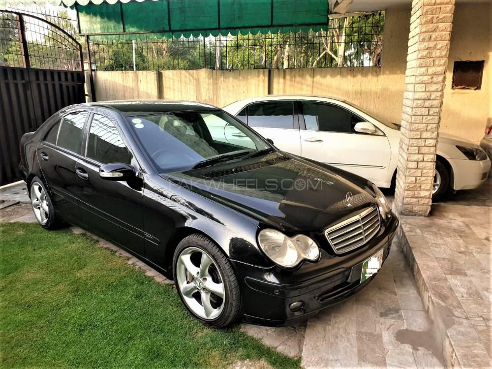 Mercedes Benz C Class 2006 for Sale in Lahore Mercedes Benz C Class 2006 for Sale in Lahore Image-3