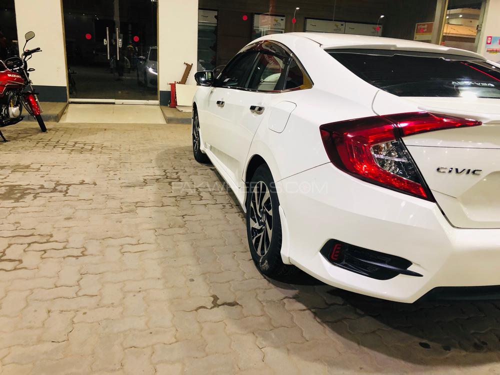 Honda Civic 2016 for Sale in Gujranwala Honda Civic 2016 for Sale in Gujranwala Image-6