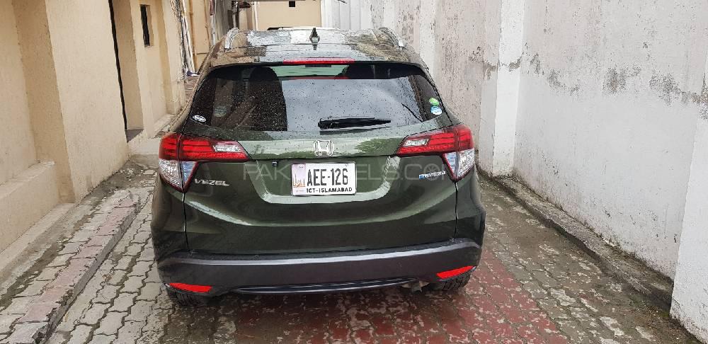 Honda Vezel 2014 for Sale in Islamabad Honda Vezel 2014 for Sale in Islamabad Image-2