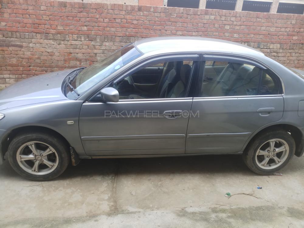 Honda Civic 2006 for Sale in Sialkot Honda Civic 2006 for Sale in Sialkot Image-2
