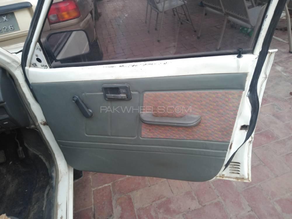 Suzuki Mehran 2000 for Sale in Multan Suzuki Mehran 2000 for Sale in Multan Image-5