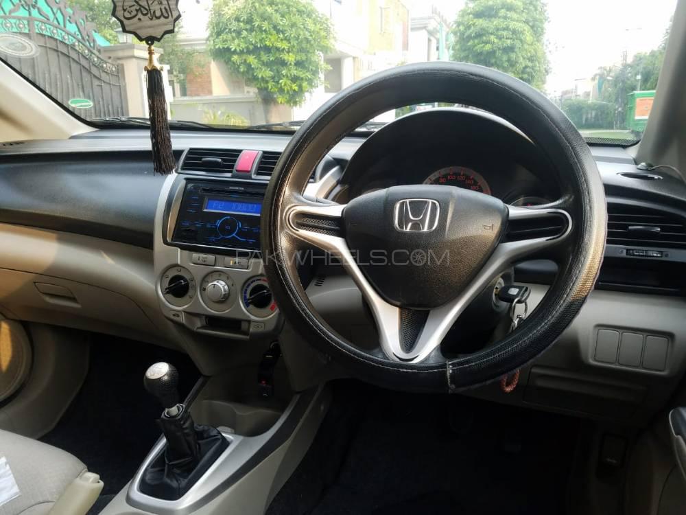 Honda City 2013 for Sale in Lahore Honda City 2013 for Sale in Lahore Image-8