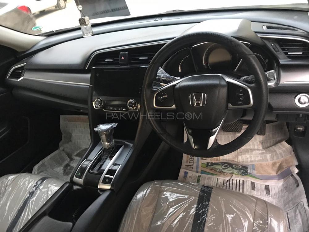 Honda Civic 2018 for Sale in Karachi Honda Civic 2018 for Sale in Karachi Image-5