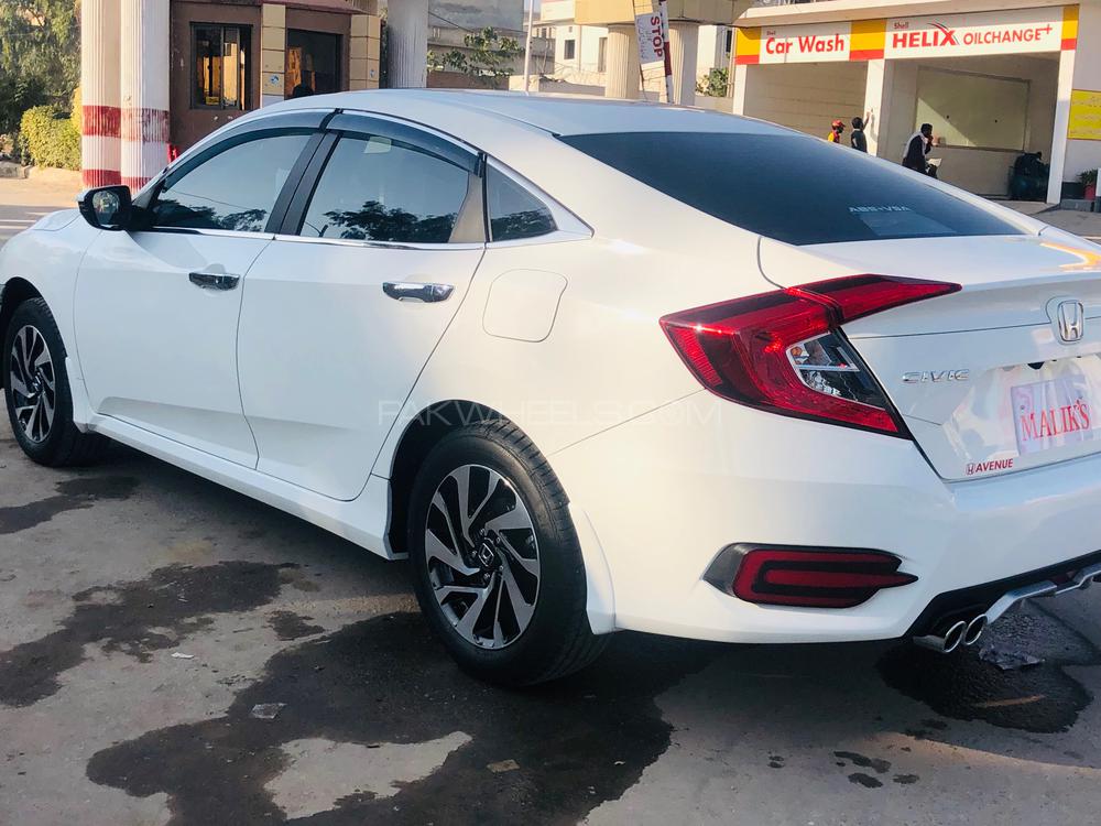 Honda Civic 2018 for Sale in Islamabad Honda Civic 2018 for Sale in Islamabad Image-4