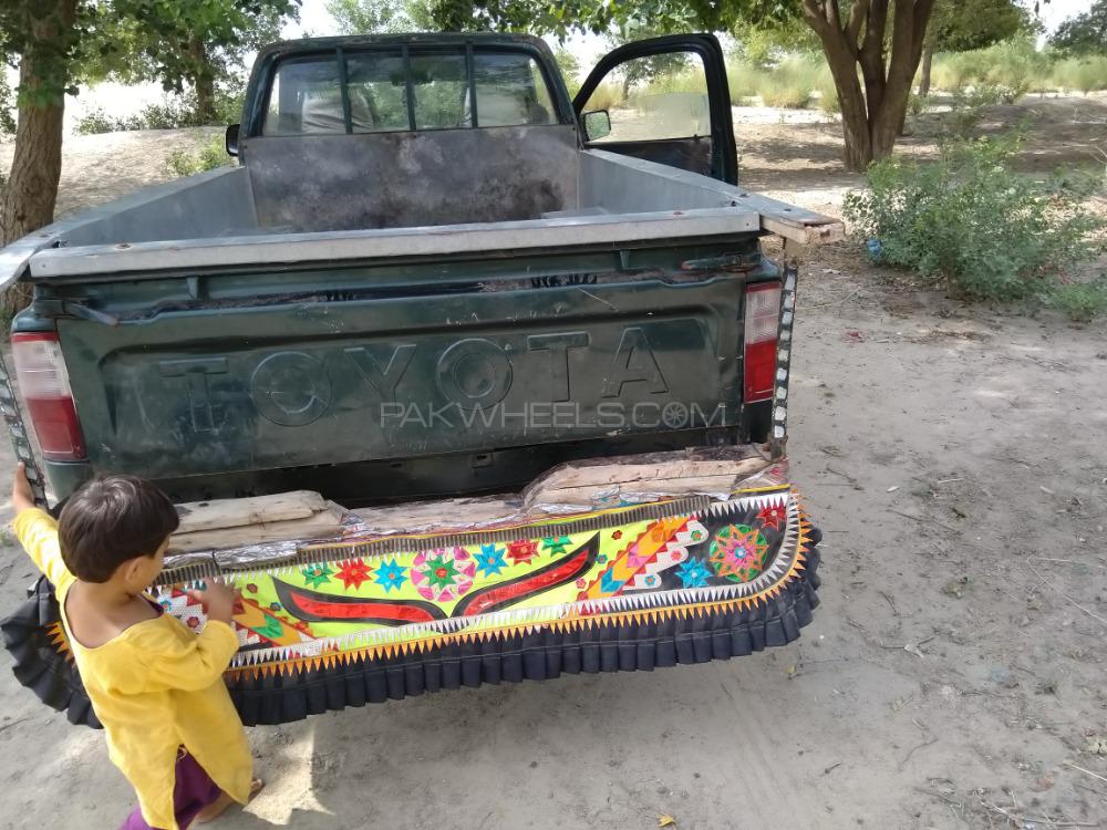 Toyota Hilux 2000 for Sale in Bannu Image-1