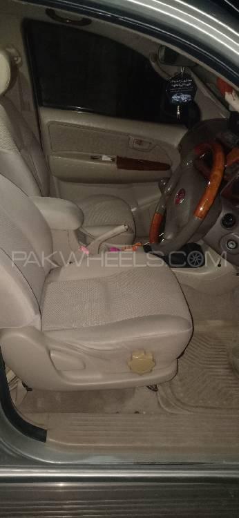 ٹویوٹا ہائیلکس 2005 for Sale in پشاور ٹویوٹا ہائیلکس 2005 for Sale in پشاور Image-5