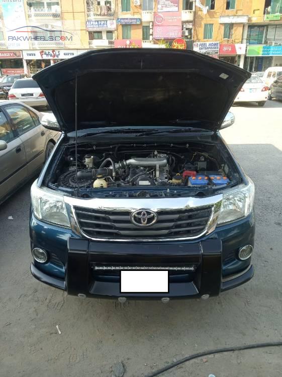 Toyota Hilux 2013 for Sale in Islamabad Toyota Hilux 2013 for Sale in Islamabad Image-8