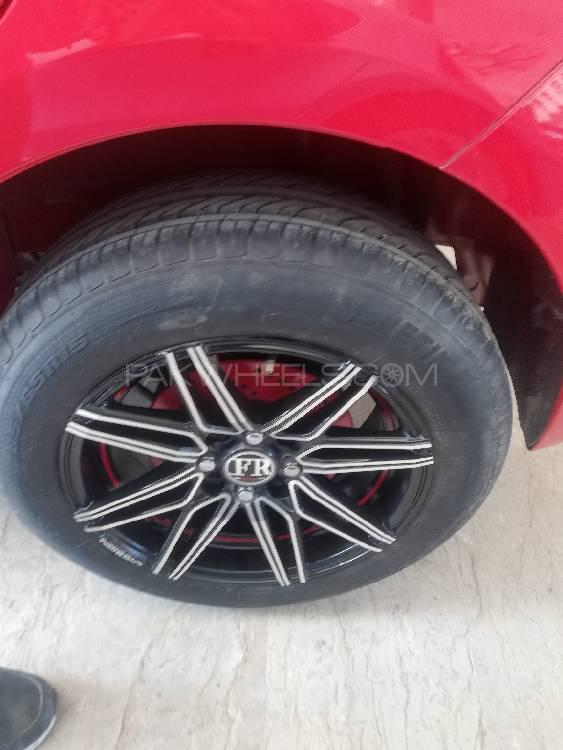 Toyota Vitz 2018 for Sale in Sialkot Toyota Vitz 2018 for Sale in Sialkot Image-5