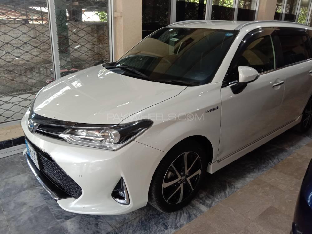 Toyota Corolla Fielder 2018 for Sale in Peshawar Image-1