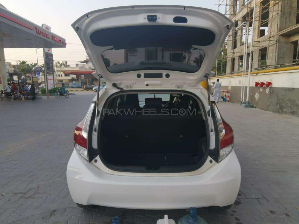 Toyota Aqua 2016 for Sale in Rawalpindi Toyota Aqua 2016 for Sale in Rawalpindi Image-5