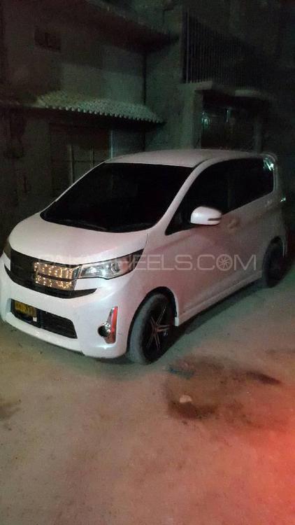Mitsubishi EK Custom 2014 for Sale in Karachi Mitsubishi EK Custom 2014 for Sale in Karachi Image-9