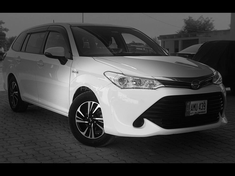 Toyota Corolla Fielder 2015 for Sale in Haripur Toyota Corolla Fielder 2015 for Sale in Haripur Image-2