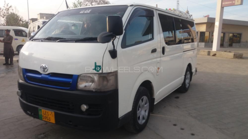Toyota Hiace 2007 for Sale in Nowshera Toyota Hiace 2007 for Sale in Nowshera Image-4
