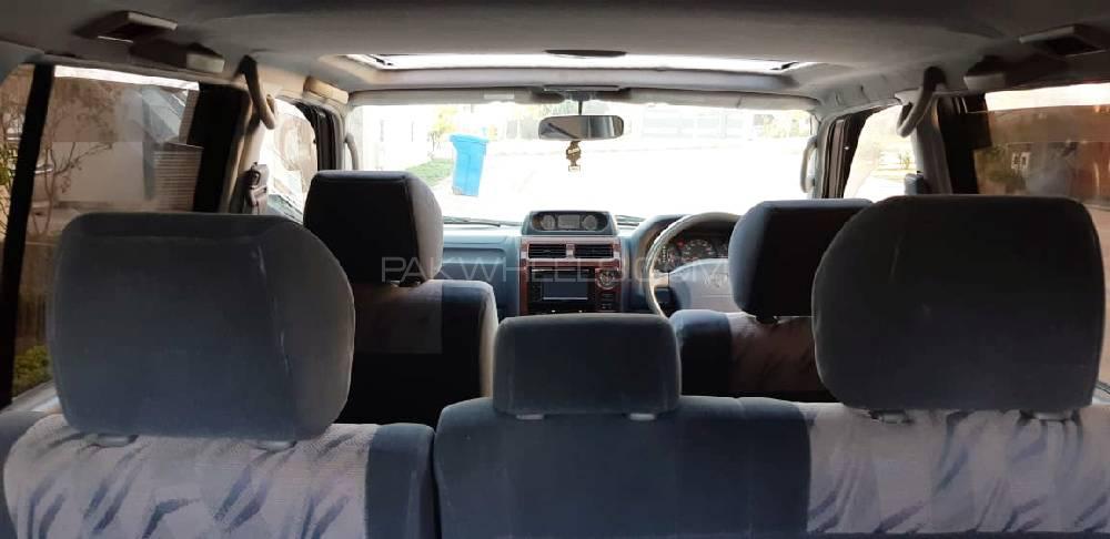 Toyota Prado 2001 for Sale in Islamabad Toyota Prado 2001 for Sale in Islamabad Image-7